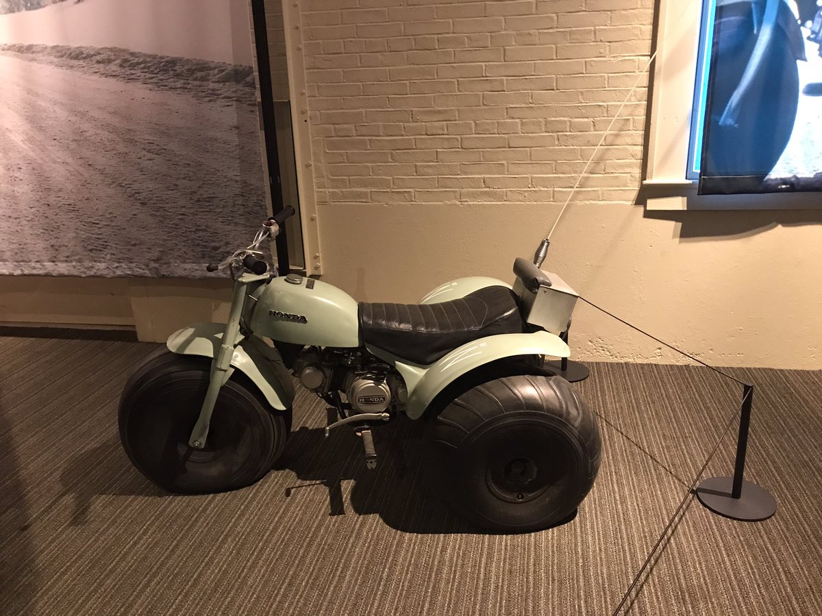 HaphazardStuff's tweet image. Got to see #BondInMotion @togaautomuseum really fun to see some of the #JamesBond Bond vehicles in person. Didn’t expect to see the Honda 3-wheeler from Diamonds. It looked kinda quaint next to the other vehicles. Like it was Connery’s Big Wheel from his youth.