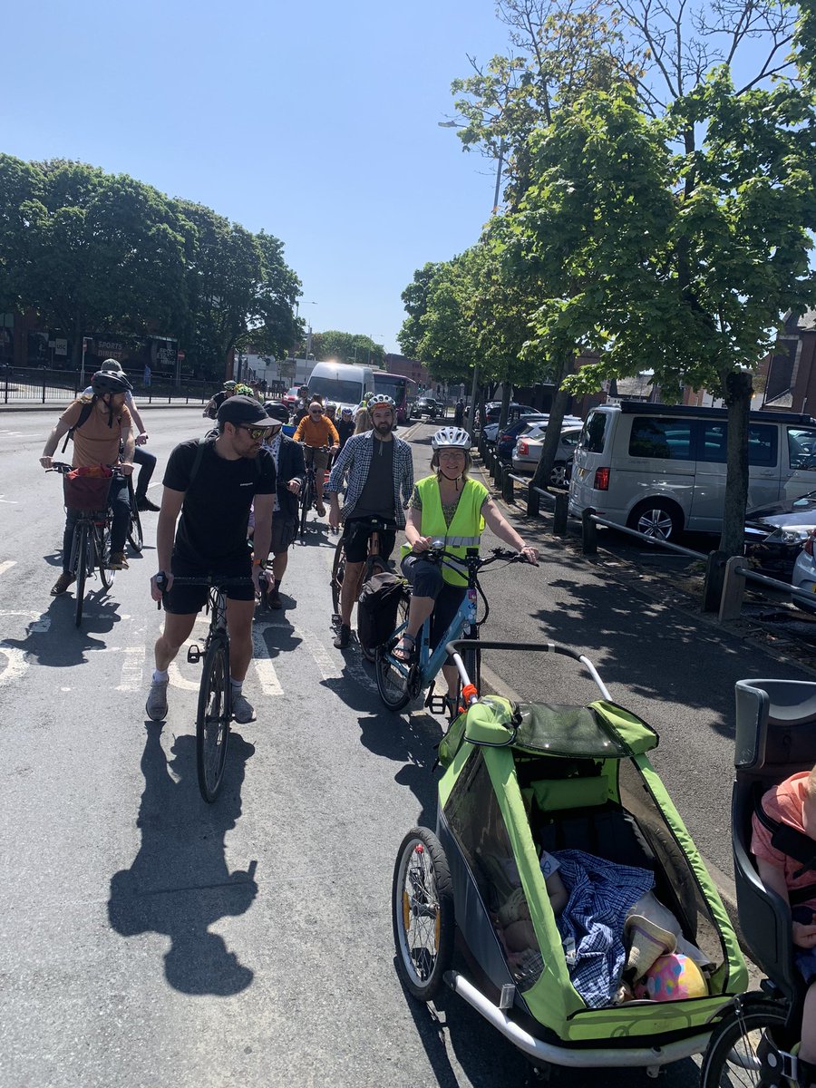 <a href="/mass_woo/">Worcester Critical Mass</a> <a href="/Iamdaveofwoo/">IamDaveofWoo 🚲 🏃🗻 📸 🎗🌱</a> Cheers guys- another great ride!