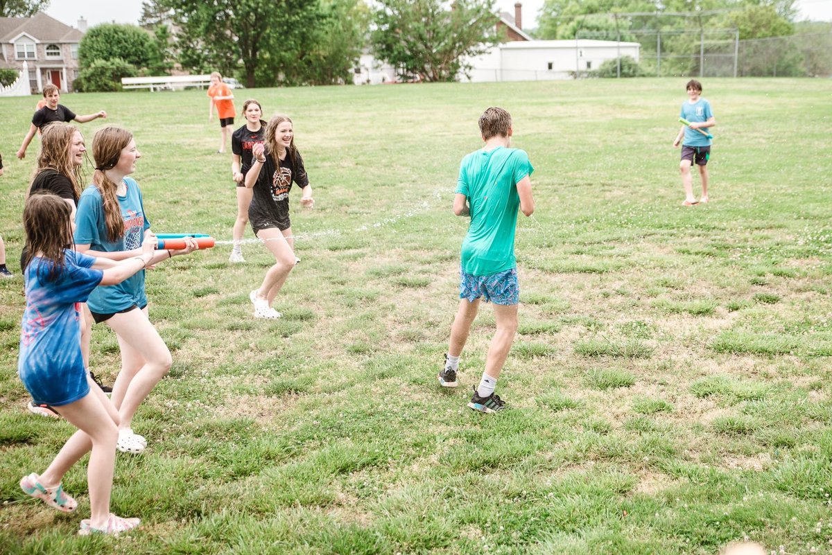 GreenParkLS's tweet photo. One of our traditions is a water fight between the 7th graders and 8th graders on the last day 8th grade is on campus! They duked it out with water balloons, water blasters, and super soakers!
#GPLS #yourfuturestartshere #8thgrade #studentsofgreenpark #stlmiddleschool #stlschool https://t.co/1LDV9EK15Y