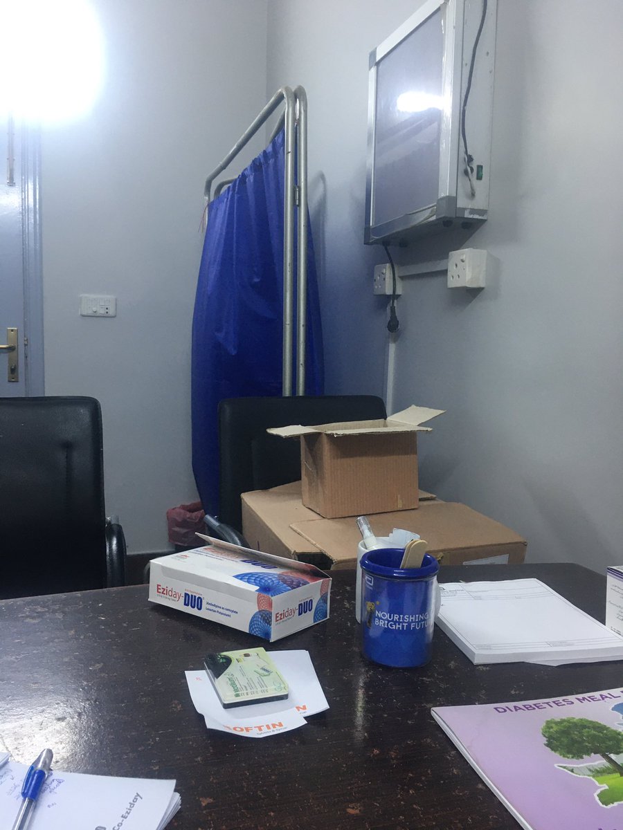 Had a very valuable opportunity to volunteer at a free medical camp! Sitting on the other side of the table as a doctor felt surreal!
#PrimaryCare #preventivemedicine #MedTwitter