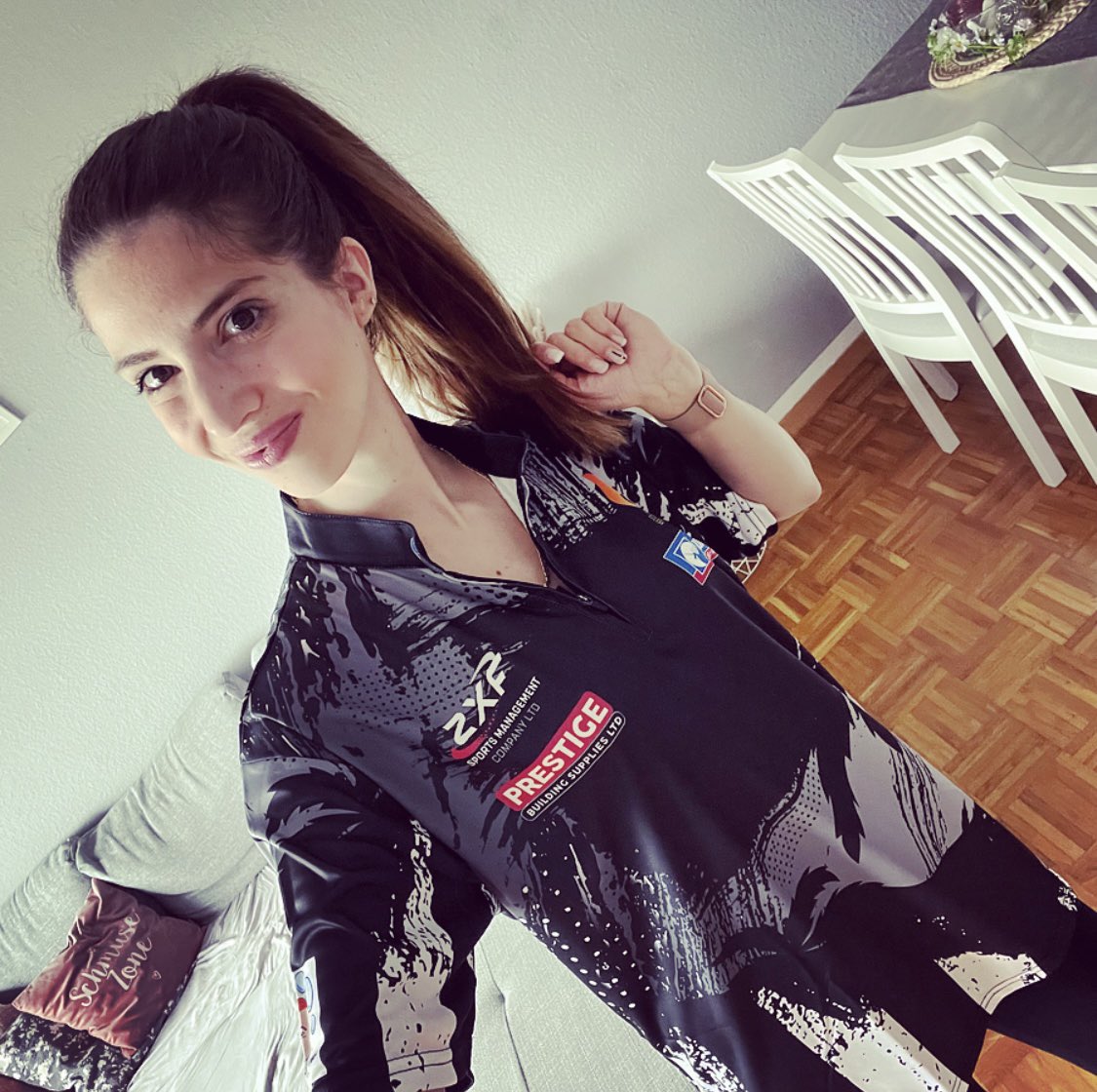 Trinity2403's tweet image. Oh boy I finally got the jersey from @Dobey180🤩
I can't believe it. It‘s so beautiful😍
Thanks to @Zxfsports for making it possible. 
Everything went great and arrived super fast 🙏🏽