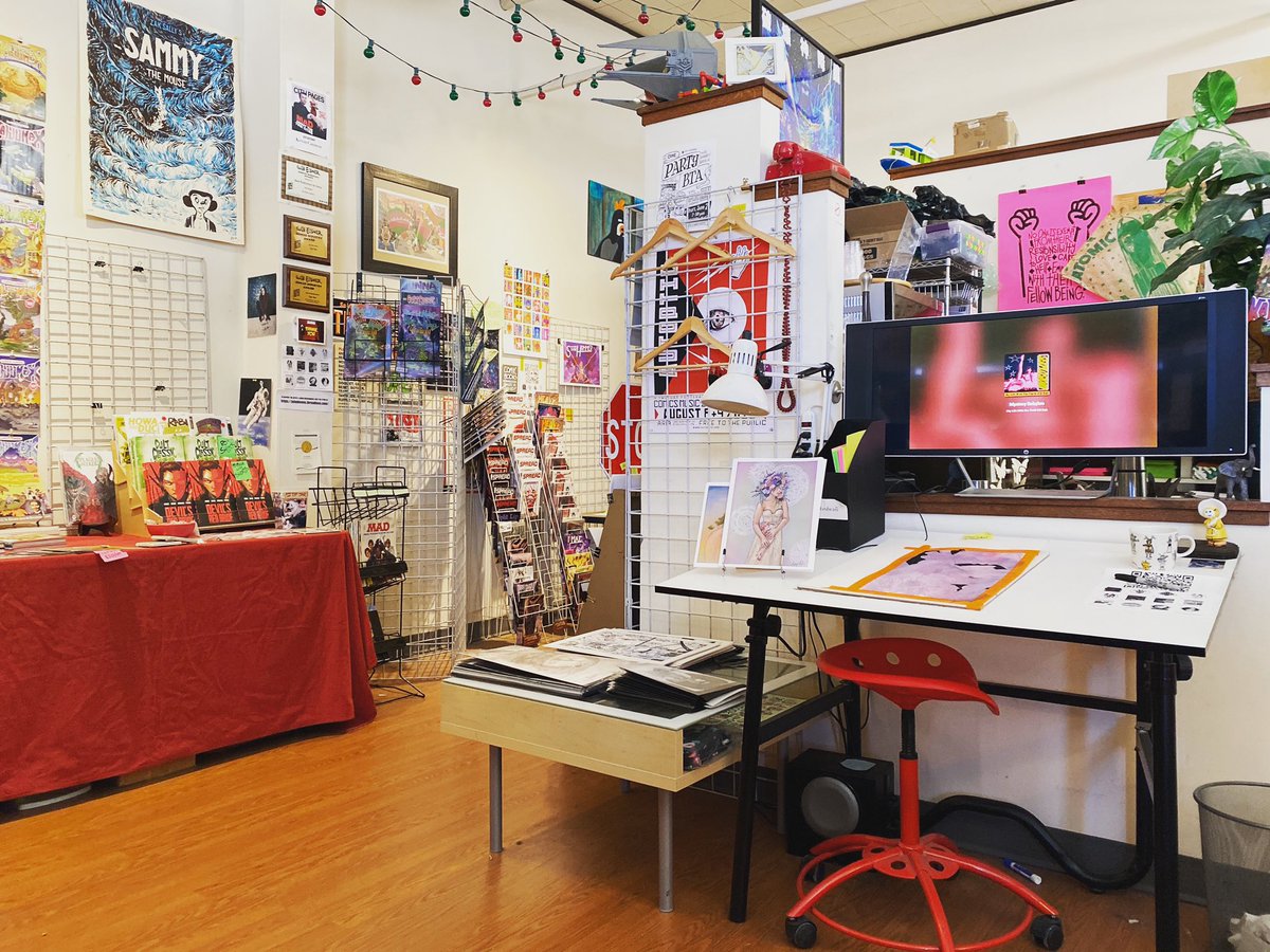 Sitting with my coffee, enjoying the calm before the Art-a-Whirl storm. @worldmonsterhq opens to the public to sell awesomeness at noon today!
#twincitiescomicscene #minneapolis #artawhirl #artawhirl2023 #comicstudio #comiccreators #originalart #graphicnovels