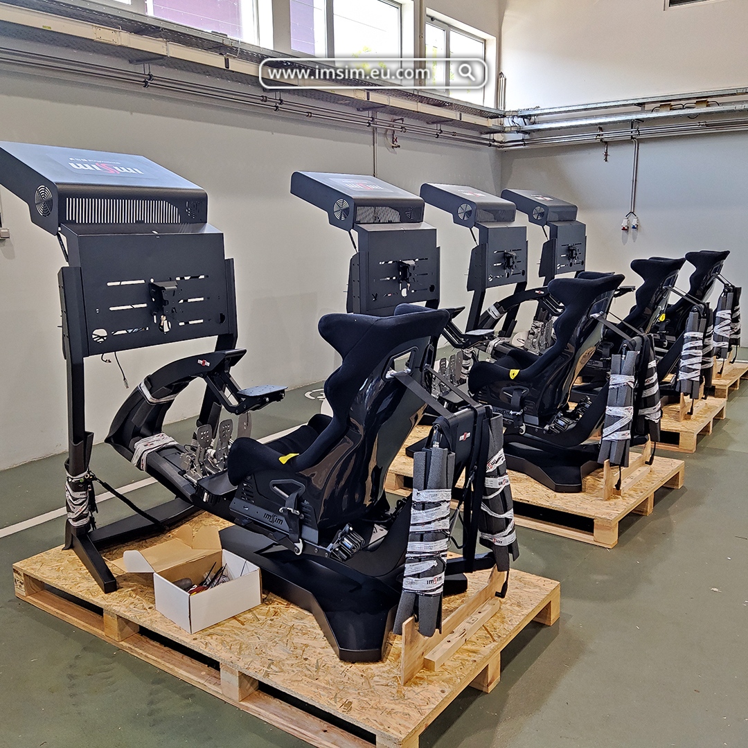 Less than 6 months after purchasing 2 ImSim Alma, Casino Barcelona is acquiring 4 more simulators!

#imsim #motionsimulator #simulator #racingsimulator #talentosimpedals #sim #simracing #simpedals #simracinghardware