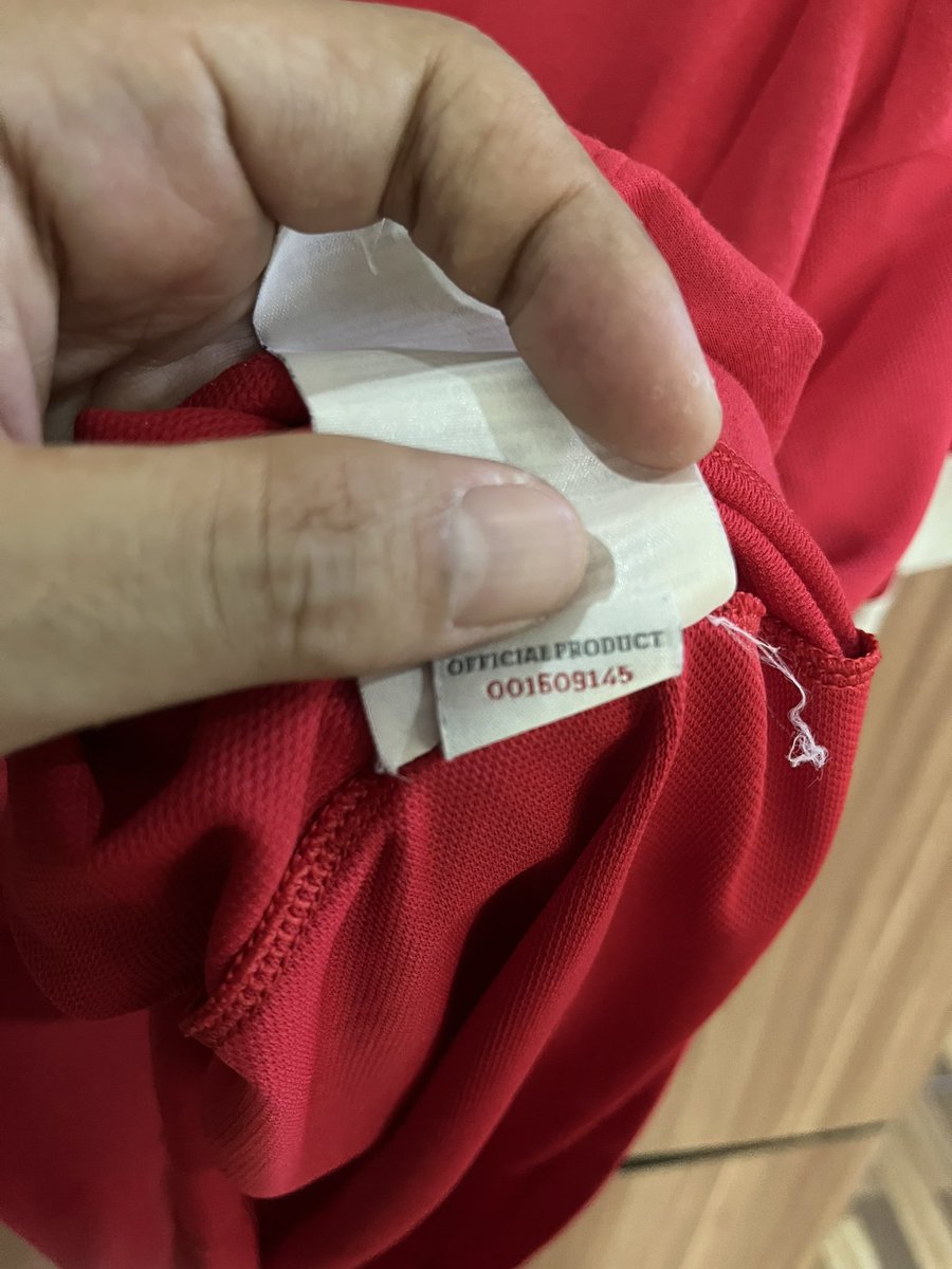 WTS 

England Away 2010-2011 
size 42

200k

082126667960

<a href="/Jerseyforum/">Si Paling Jersey</a>