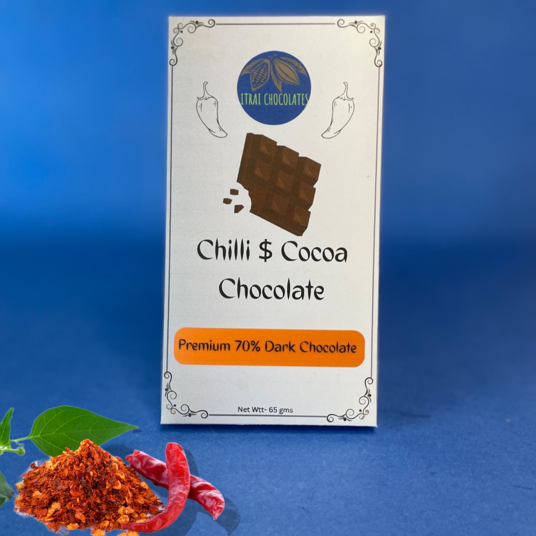 ItraiChocolates's tweet photo. Don’t fight. Have our chilli &amp; cocoa dark chocolate instead. #chillichocolate #darkchocolate #premiumchocolate #purechocolate https://t.co/8yGjXm2SSw