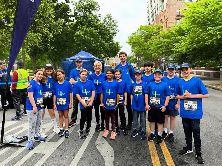 Run4FunInt's tweet image. Go Run4Fun! Special day! We are so proud of all the runners. It felt like the early years, the Brooklyn Half kids race where it all got started. Having Conor, 1 of our founding kids and now Run4Fun coach-mentor lead today made it extra special!#risingnyrr #rbcbrooklynhalf @nyrr