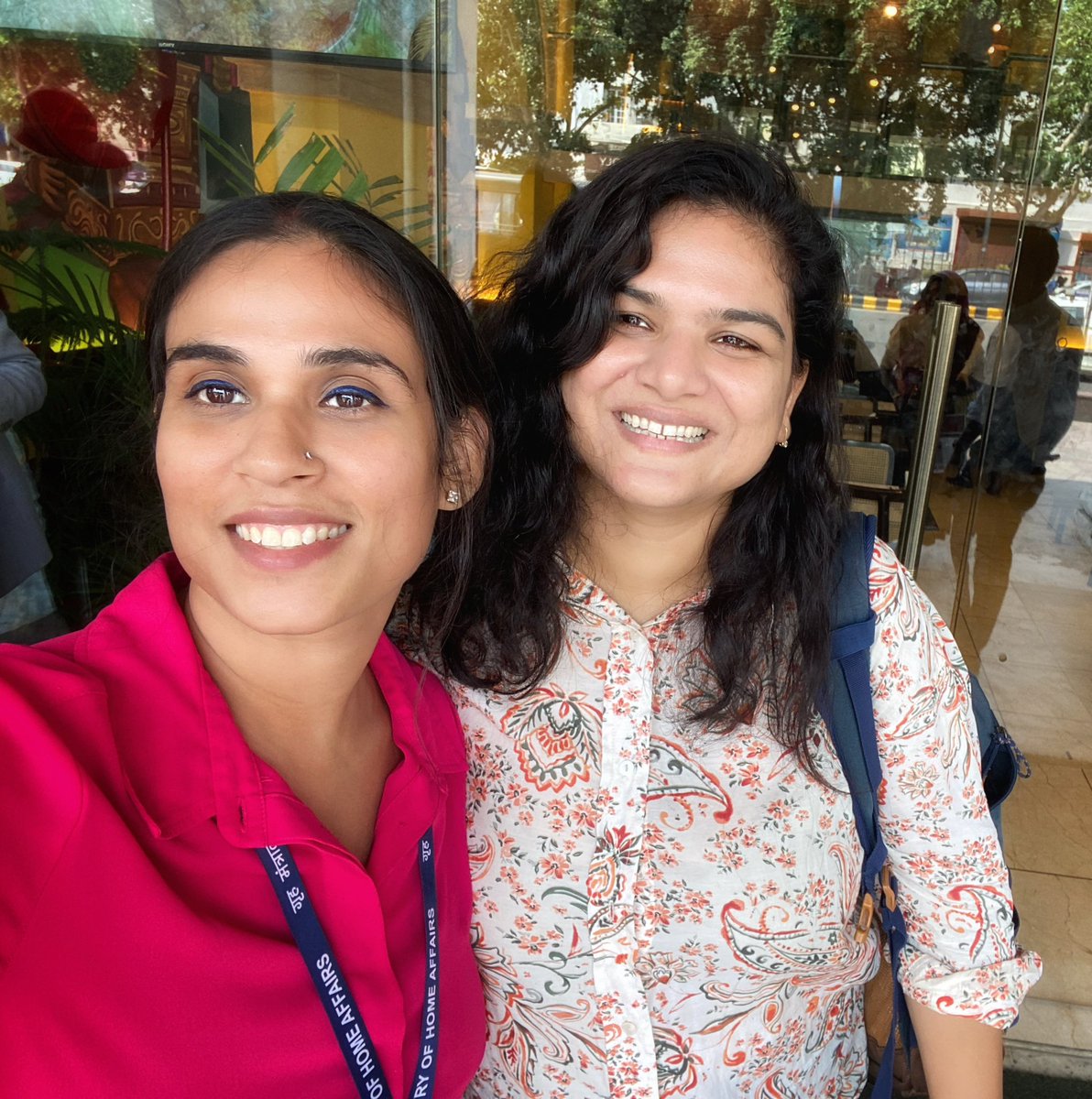 akankshakrishna's tweet photo. @ChoonaraShakira look whom I met? thank you for your continued guidance and connecting me to amazing people!

@chugh_aastha was lovely meeting you in person! #womeninGH https://t.co/A0LWkFmEw7