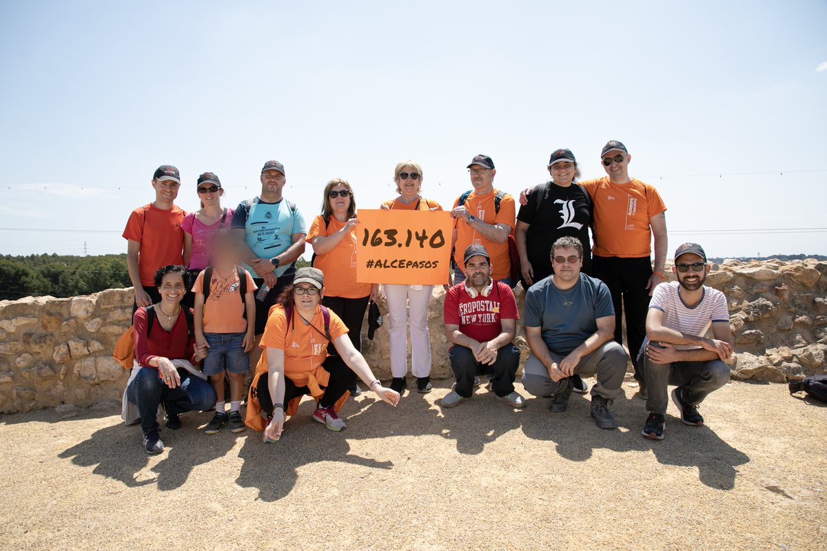 ALCEEpilepsia's tweet photo. Desde el programa #Convivencias hemos organizado una excursión a la Lloma de Betxí junto con el @muprevalencia para seguir sumando #ALCEpasos a la campaña de @fedeepilepsia. 
Recordad que este año podéis inscribiros también a la carrera #EpikTour aquí: https://t.co/742hRAUcJb https://t.co/uyp8ePATfZ
