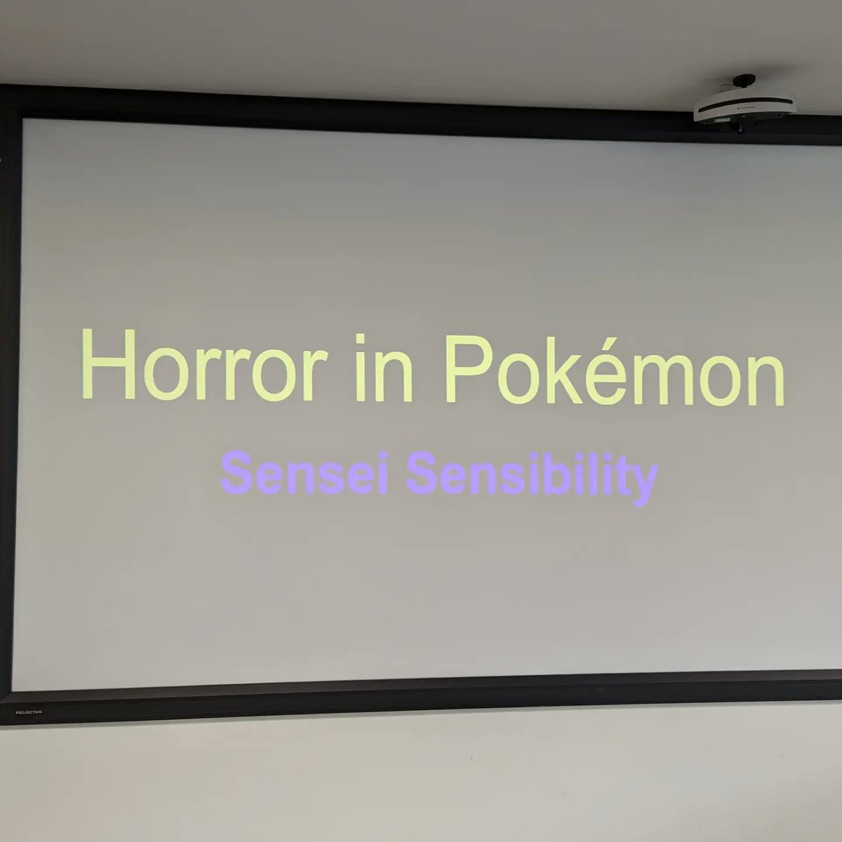 _Linguabear_'s tweet photo. Had a brilliant first day at @amikondublin with @SenseiSensibili!

We gave a "Horror in Pokémon" panel all about the spooky side of Pokémon!

The Poké-gang, especially Grimm the Gengar and Púca the Mimikyu had a brilliant time!!

Looking forward to my Japanese 101 panel tomorrow! https://t.co/FXX9EwiRcg