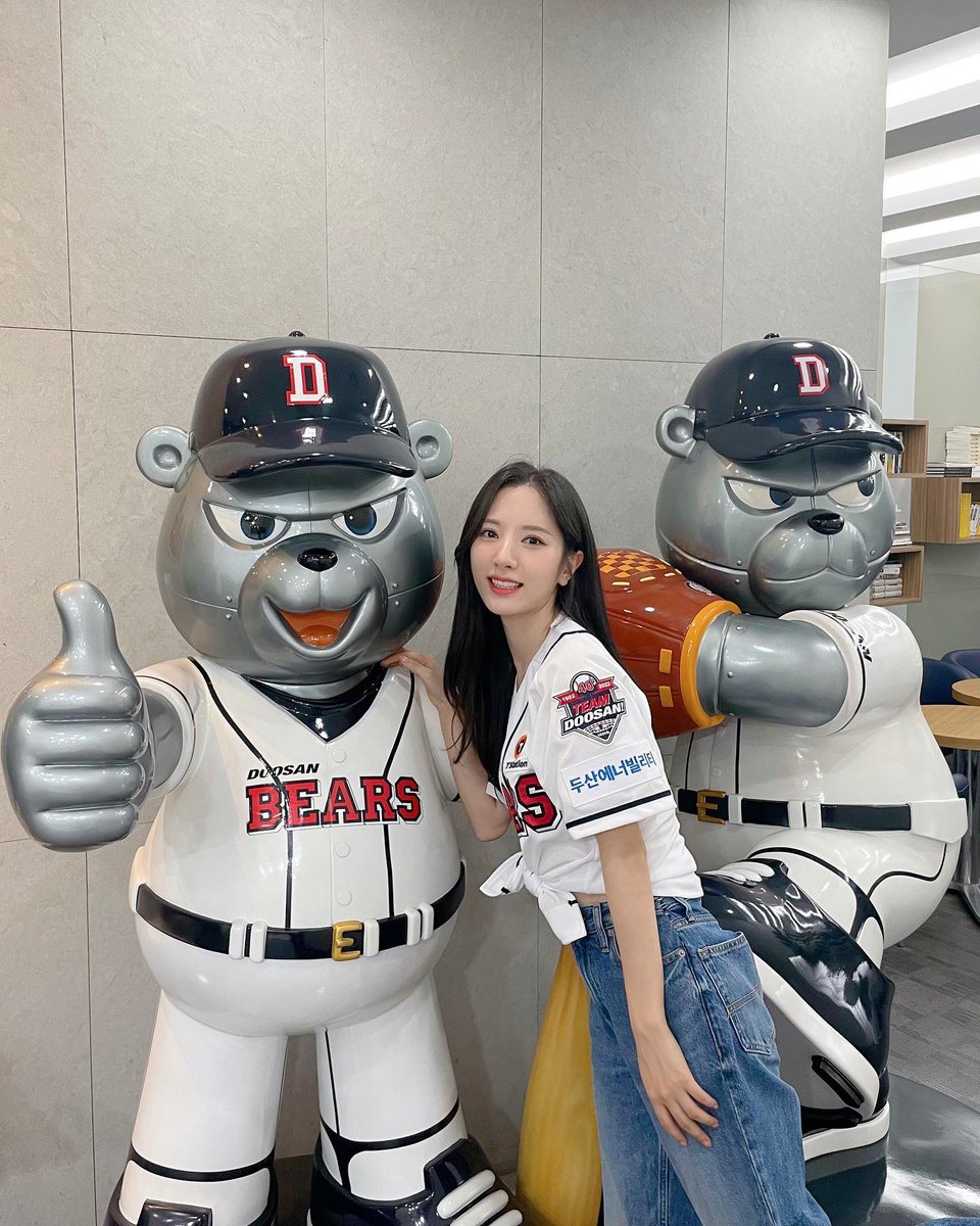 timetobona819's tweet photo. 220521 #보나 인스타그램
승요🧚🏻‍♀️ https://t.co/FeLXrDL6sf
