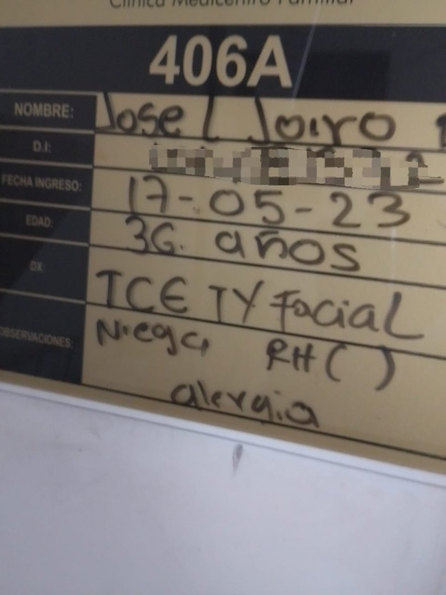ConpazCol_'s tweet photo. #Salud 🏥| José Luis Joiro de 36 años de edad se encuentra hace 4 días en hospital Medicentro Familiar de Fontibón #Bogotá. Diagnóstico: contusion con coágulo en el cerebro. No ha recibido la atención adecuada bajo la excusa de estar inactivo en EPS. @sanitas_eps @Supersalud https://t.co/vnxMgx1pqF