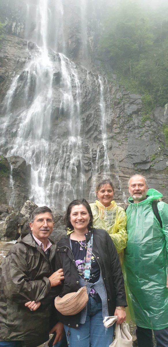 Mençuna şelalesi Arhavi Artvin