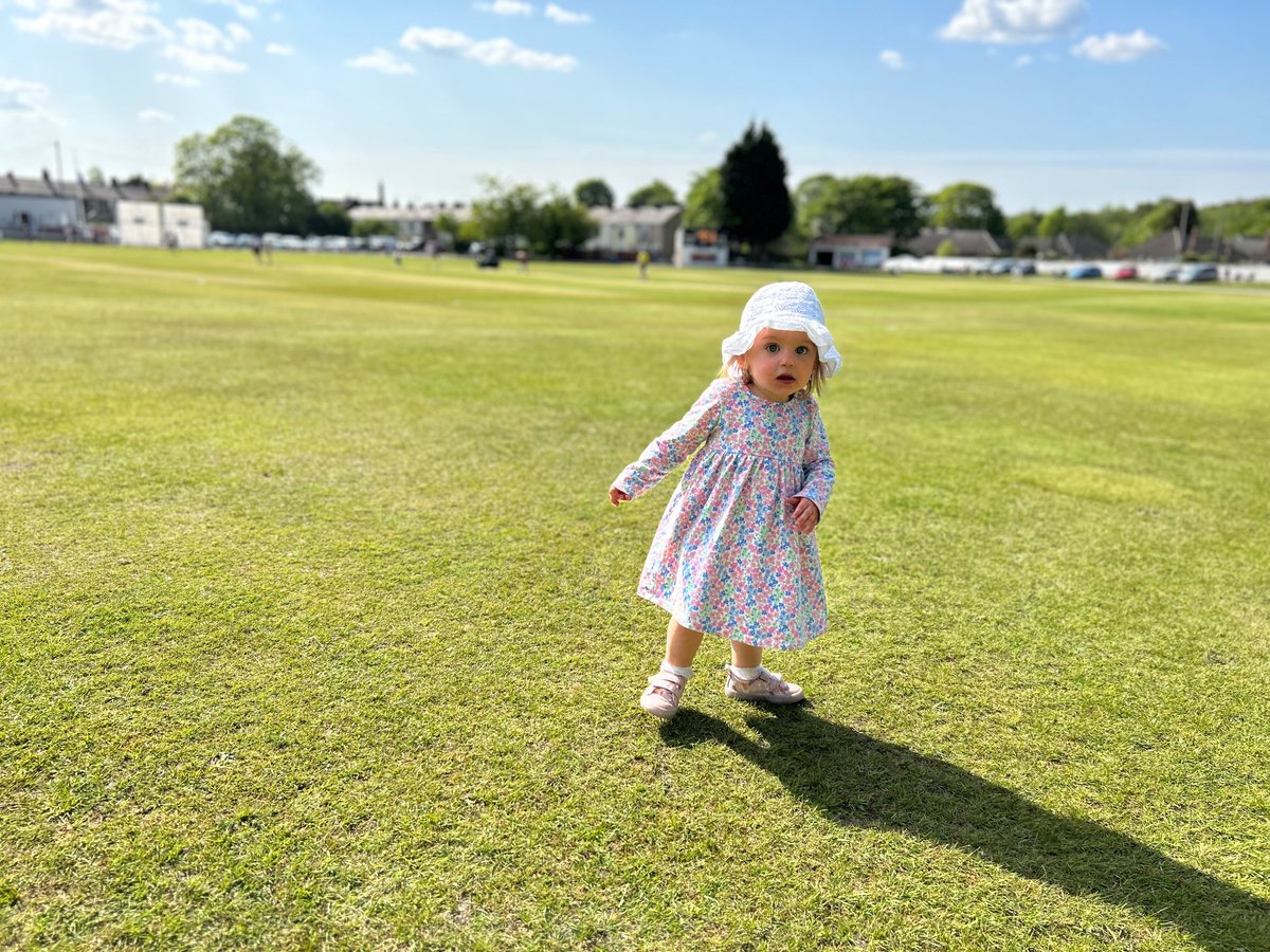 kevindkay's tweet photo. Eliza’s first trip to see ‘the house’ @LowerhouseCC #paddywho https://t.co/JbC6D4RAis