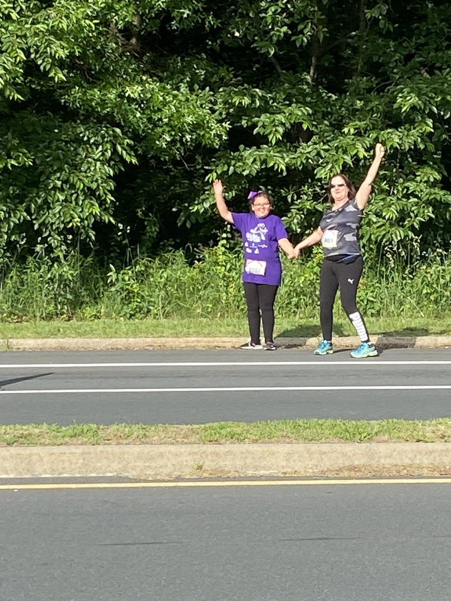 We did it! Girls on the Run! We can do hard things!💜💜 <a href="/SullyES_LCPS/">Sully ES</a> <a href="/FairfaxCountyPD/">Fairfax County Police</a>