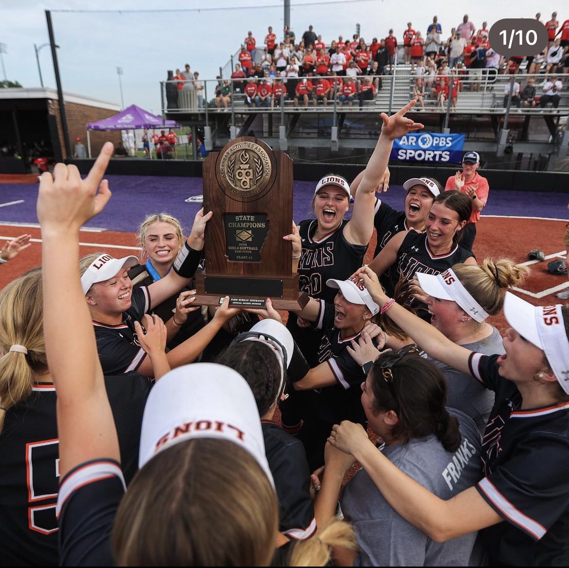 Laney Chilton (@chiltonlaney) on Twitter photo STATE CHAMPS!!! So proud and thankful to be apart of this team!! Thank you so much <a href="/GRAVETTESB/">Gravette Softball</a> for an amazing freshman season STATE CHAMPS!!! So proud and thankful to be apart of this team!! Thank you so much <a href="/GRAVETTESB/">Gravette Softball</a> for an amazing freshman season
