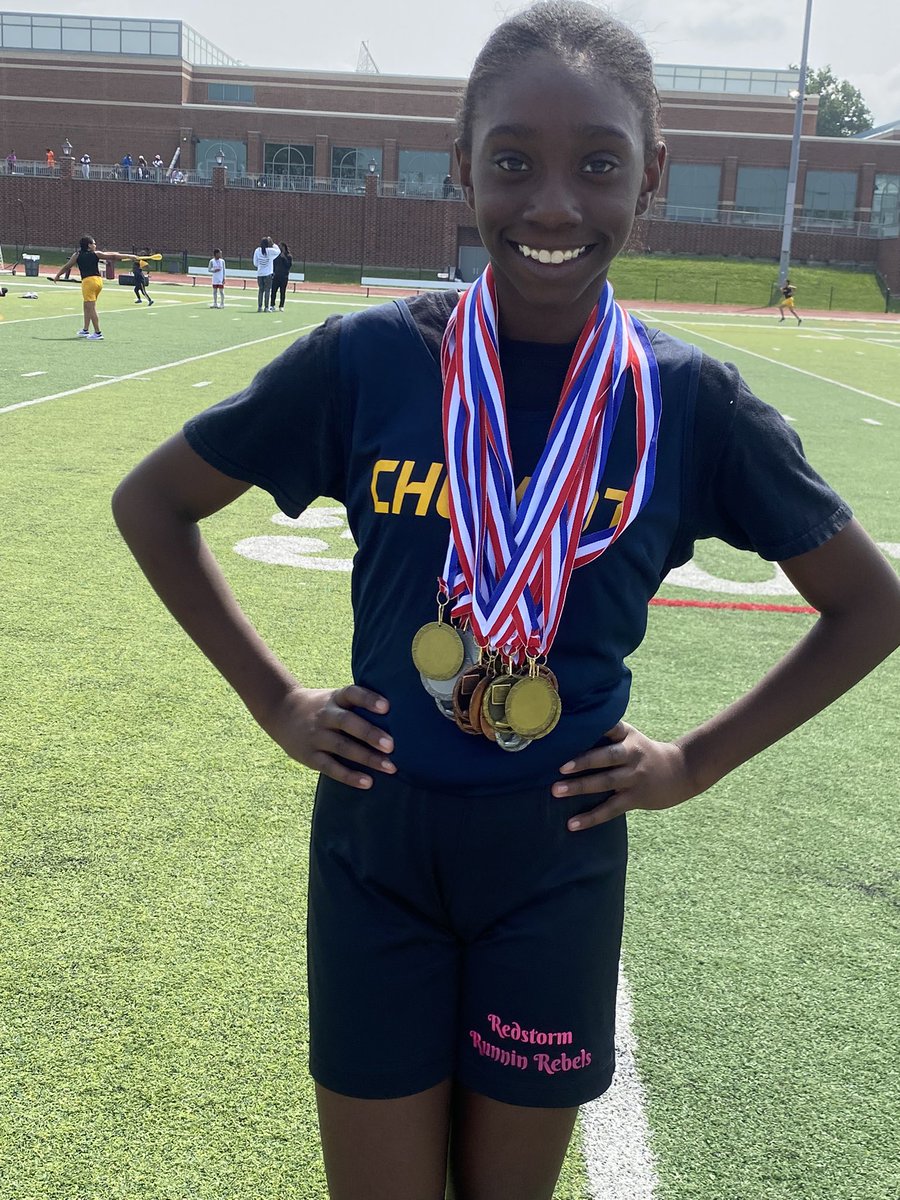 RamFamRules's tweet photo. Proud Principal out here supporting my Cheviot Ram Fam at the CPS Elementary Track Meet🤜🏾 &amp; the drip is significant…20 medals with two more heats to go! Excellence is a habit! #iamcps #RamFamRules https://t.co/xUkdSVOsFY
