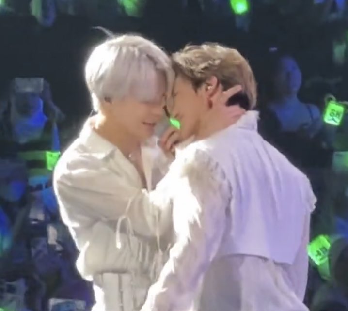 Gaebokkii's tweet photo. 아니진짜 알페스하면서 별걸 다보네… https://t.co/opQsKV2RmY