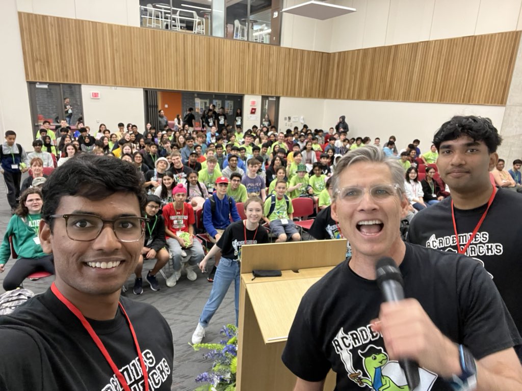 StemCSTeacher's tweet photo. @LCPS_Academies hackathon has just started with 250 pirate hackers!!! https://t.co/UzFfvqi7cz