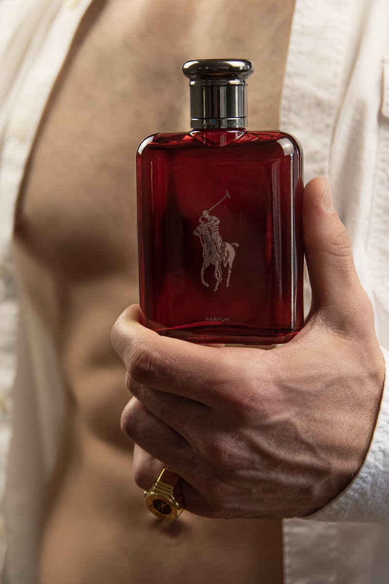 My cologne collection was incomplete without #PoloRed by @ralphlauren Since I got it, I swear it's the only one I use!
#RLFrangrancesPartner #MensGrooming #RalphLauren