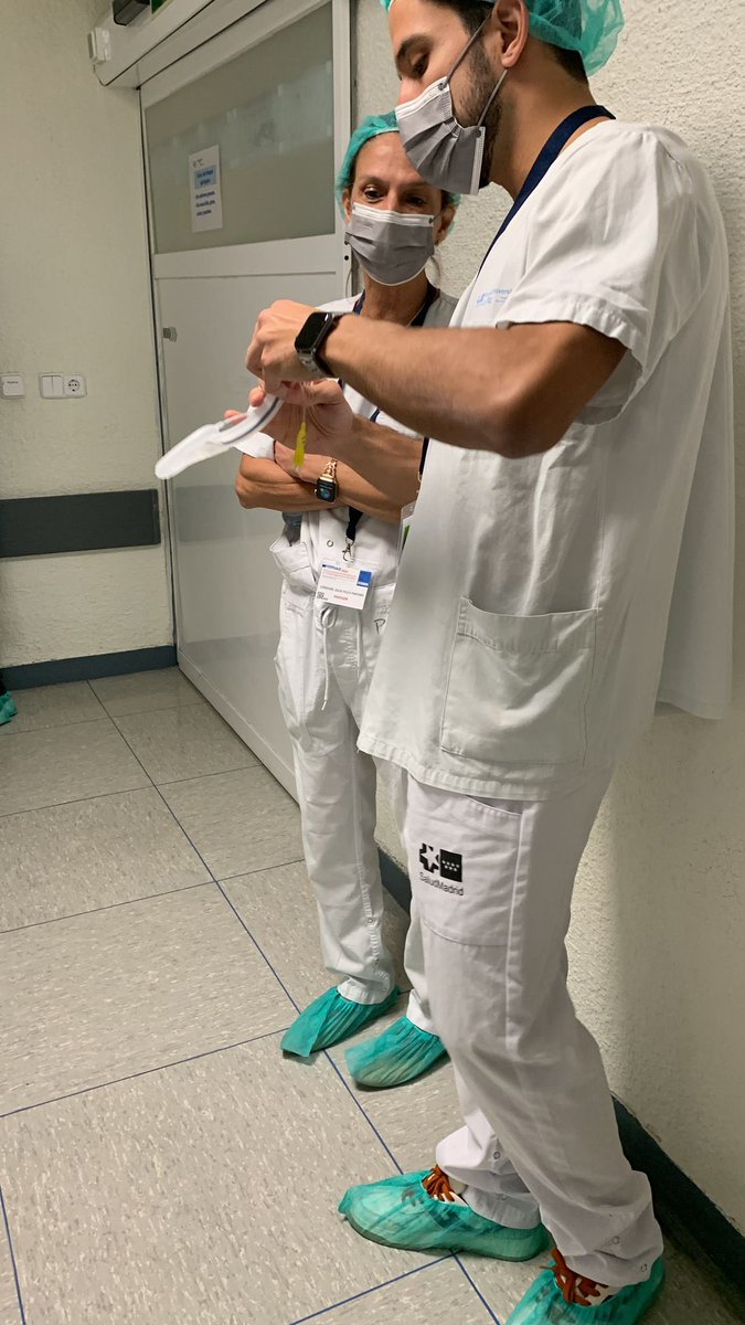 VISIONDSG3MoroT's tweet photo. Muchas gracias a tod@s los alumnos asistentes a los talleres de vía aérea La Paz SIMUVAD2023. #PMH España/Productos Médicos Hospitalarios. Taller #VisionMask https://t.co/5sgen1ti5r