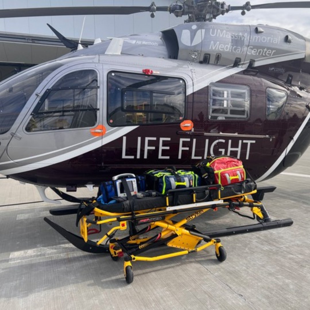 StatPacks's tweet photo. We love seeing our bags in the field. This photo was sent to us @UMASS LifeFlight!
#lifeflight #lifeflightheros #flightmedic #flightmedics #flightmediclife #medicbag #medicbags #medicbackpack #beprepared #bepreparedforanything #beorganized #flightmedictraining #helicopter https://t.co/ihVVmbTvfE