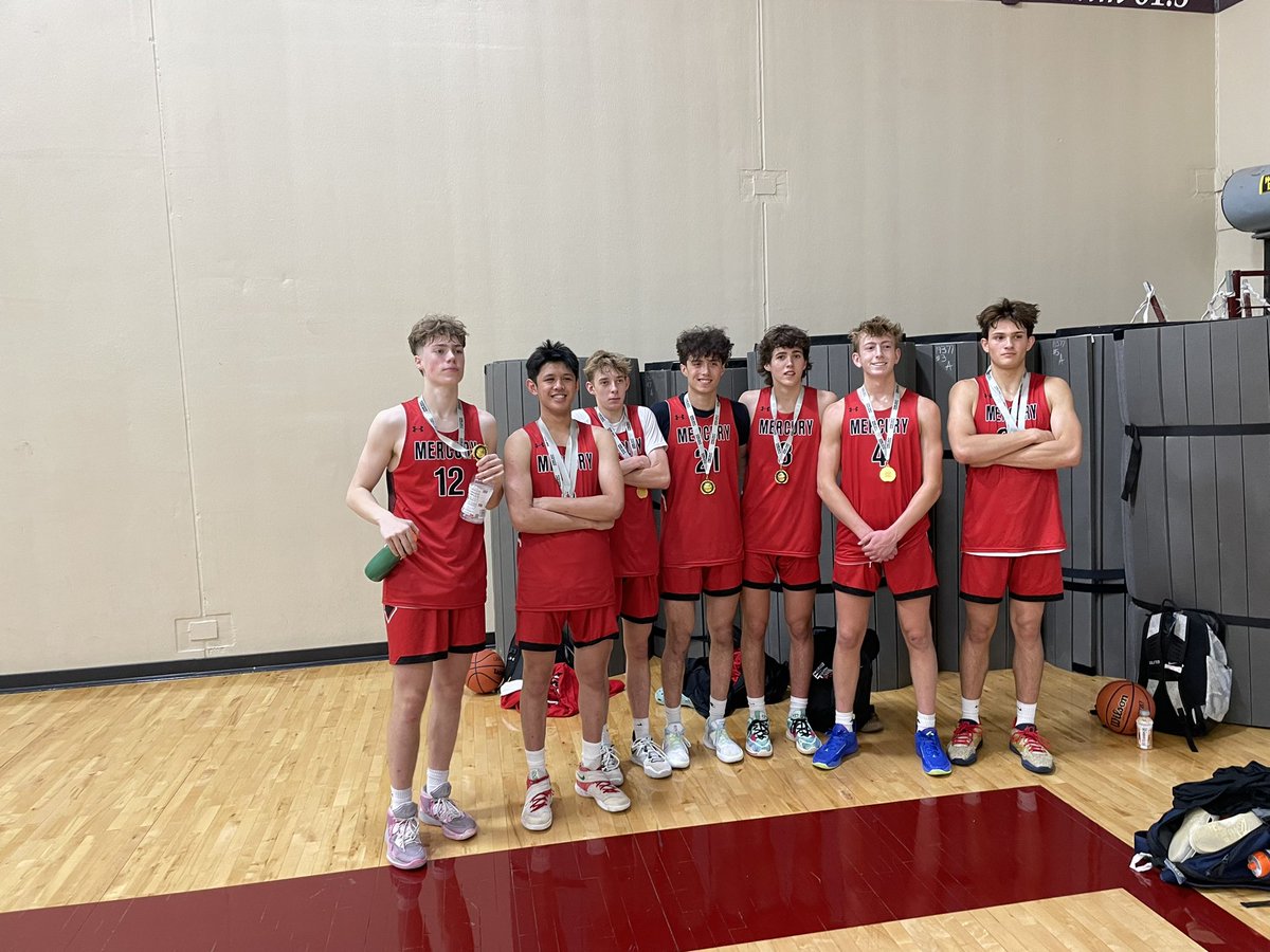 🔥Congrats to Mercury Elite High School Boys Champion at today’s One Day Spring Championship Shootouts. 🥇

🏆NEXT UP: Memorial Day Classic May 27/28— Register at onedayshootouts.com