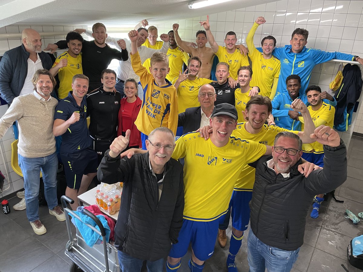 #ODIgra We verliezen de eerste helft nog met 1-3 maar winnen de tweede met 4-0. 
Een hoop spektakel tegen ⁦<a href="/fcsgravenzande/">FC 's-Gravenzande</a>⁩: 
8 doelpunten, 2 strafschoppen en een 5-3 eindstand. Een overwinning…. het werd weer eens tijd.