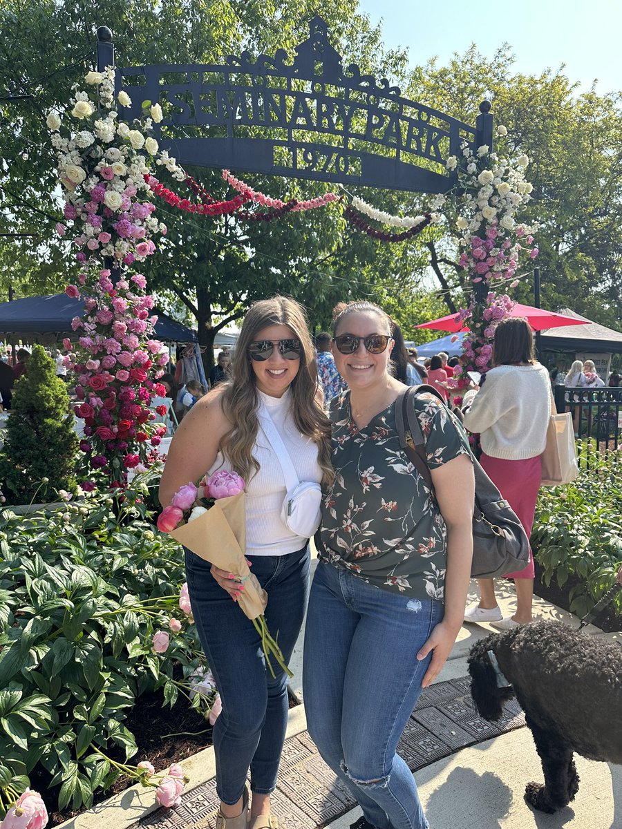 CaseyNCawthon's tweet photo. Beautiful morning in @NoblesvillePark for the #IndianaPoenyFestival! 🪷 #LifeInIndy https://t.co/ERFvdR7e7x
