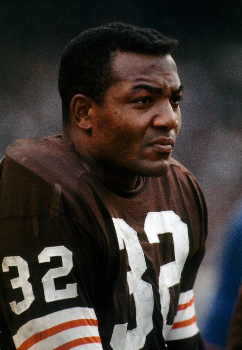 HeeeyMrCarter's tweet photo. 🙏🏾 and condolences goes to the loved ones of the greatest @nfl running back of all time Jim Brown who died today at the age of 87. May he rest in peace https://t.co/FKsEbfqZGh