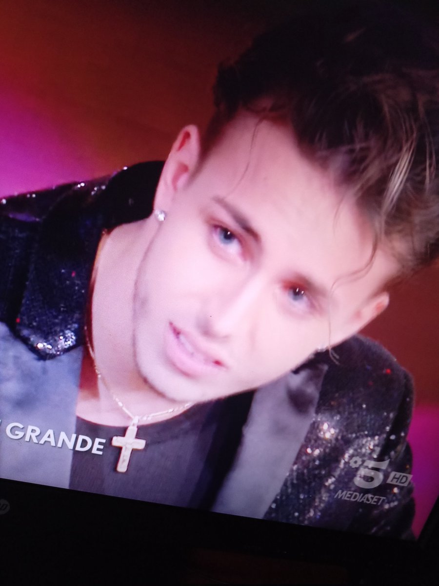 pettynez's stan tweet media