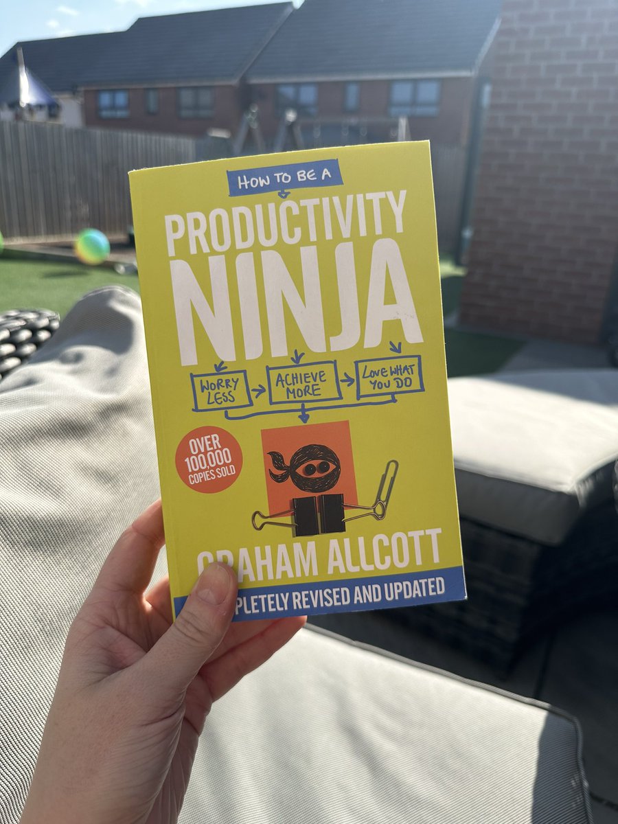 nnborrington's tweet image. @thinkproductive  Being inspired to become a ninja 🥷 thanks to @grahamallcott  😎 ☀️ 📚