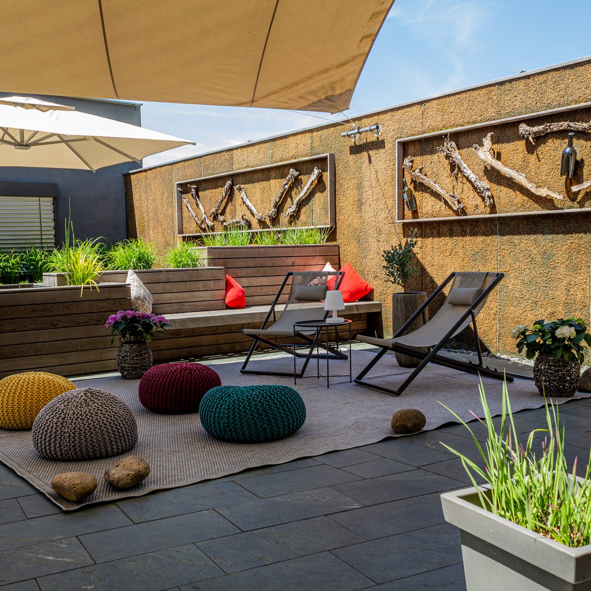 Weingut_GAGER's tweet photo. 🌞💃 Ist es endlich soweit? 🍷🌆
Wer von euch kann es auch kaum erwarten, bis die Terrassen-Saison richtig losgeht? Ein Glas Rotwein auf einer schönen Terrasse an einem lauen Abend – einfach herrlich, oder? 😍🌆
#TerrassenSaison #Lauersommerabend #WeingutGAGER https://t.co/J3ykPsqj7K