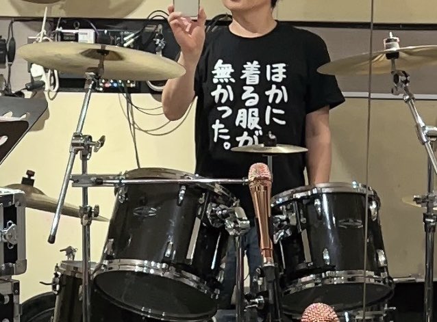 MichanNorihisa's tweet photo. Ridのリハスタでしたー☆
ライブまであと1週間だ！ https://t.co/lPKdJ9cISe
