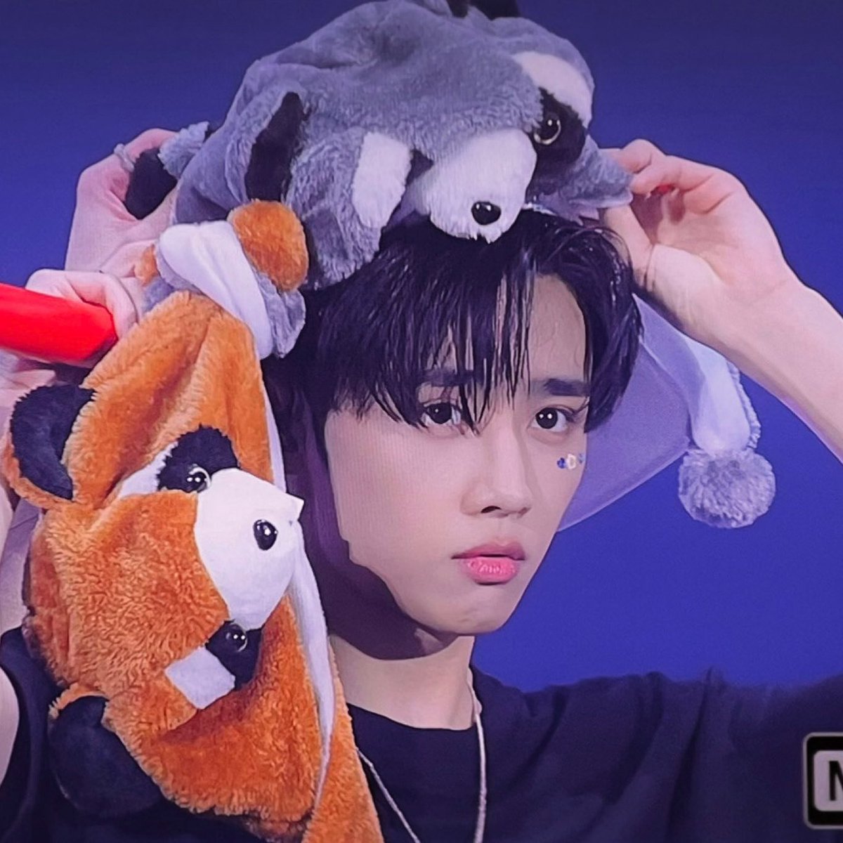 10ve0412's tweet photo. sunwoo's eyes ㅠㅠ https://t.co/KMC7pWwf3B
