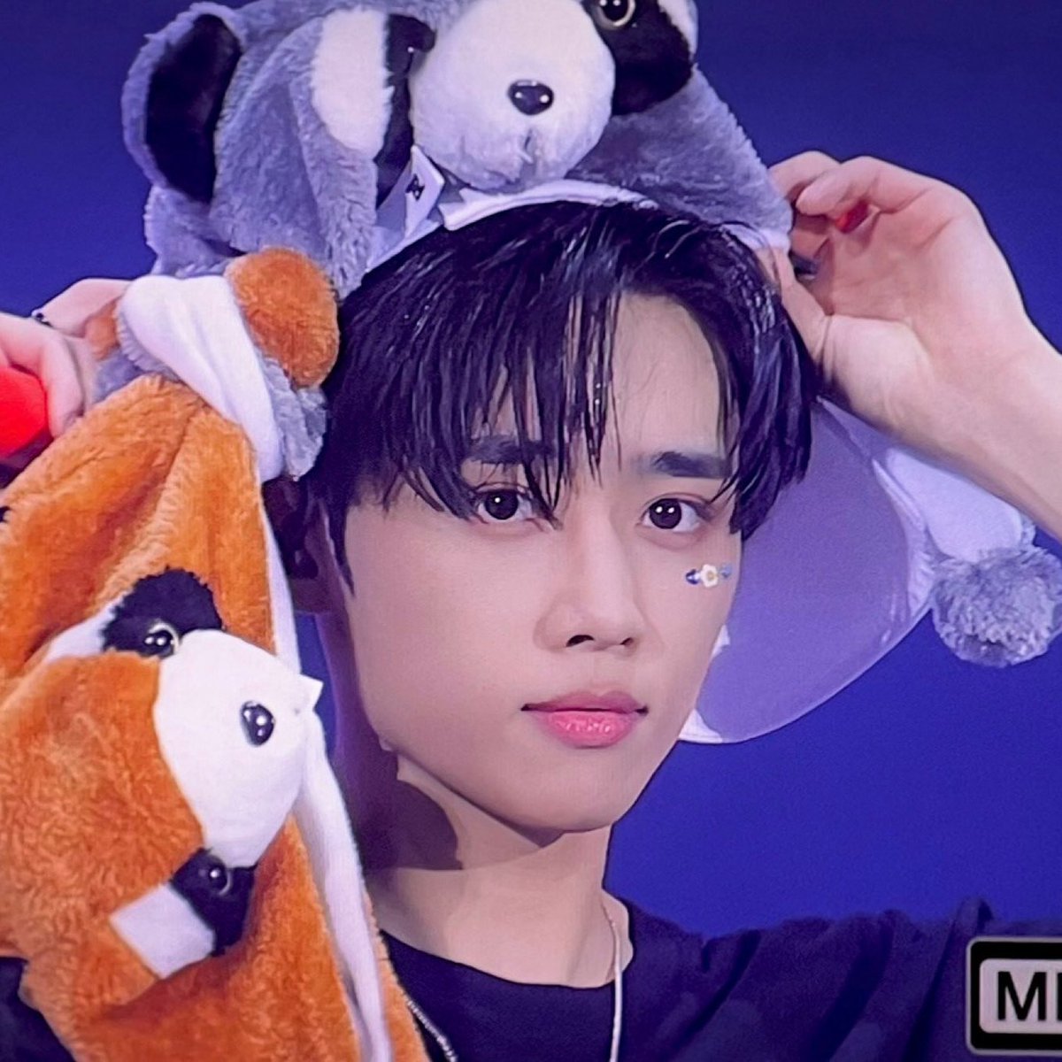 10ve0412's tweet photo. sunwoo's eyes ㅠㅠ https://t.co/KMC7pWwf3B