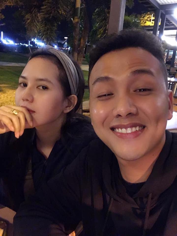 ria_pramitha's tweet photo. Pacaran 5tahun susah senang sama2 eh tahun ke 5malah gue diselingkuhin ya Allah salah apa aku ini,,kurang apa aku,,kurang sabar apa lagi aku ini🥺🥺 #selingkuh #lakicurang https://t.co/W6tTTRYUWi