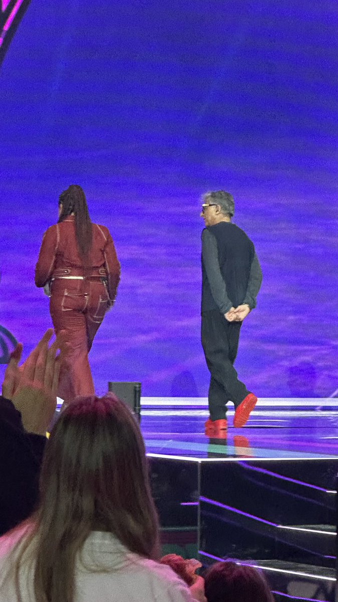 Ratsy's tweet image. God's language is silence  Everything else is poor translation - with @DeepakChopra @veecon