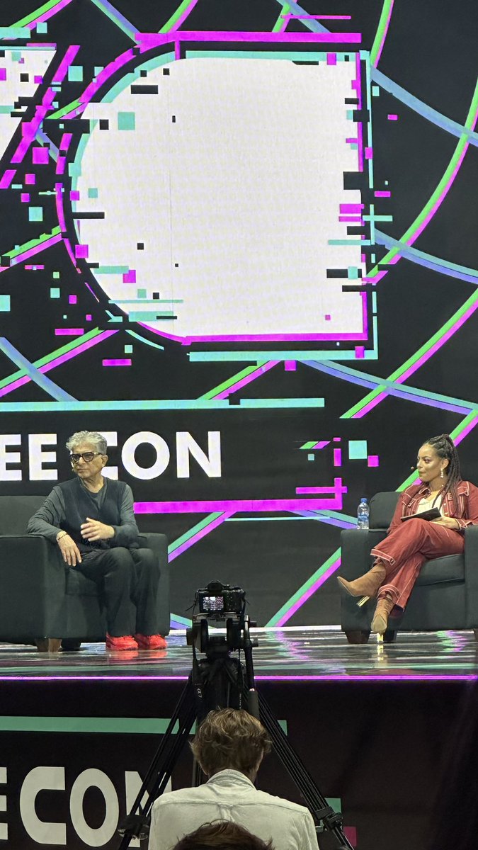 Ratsy's tweet image. God's language is silence  Everything else is poor translation - with @DeepakChopra @veecon