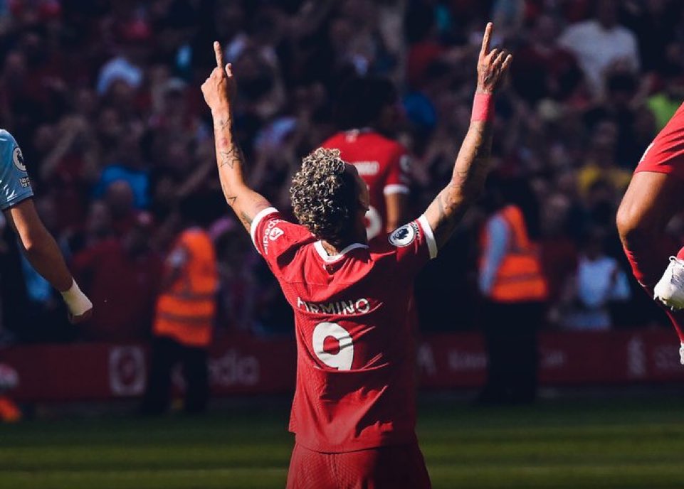 Fulltime!

Liverpool 1-1 Aston Villa
(Bobby ‘89; Ramsey ‘27)

Asa UCL hampir usai. Tapi Bobby bikin kita nangis kejer malam ini😭