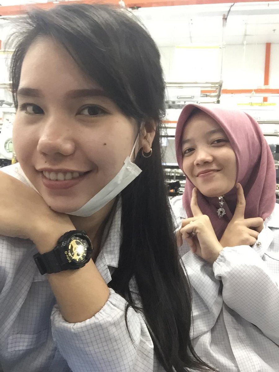 ria_pramitha's tweet photo. Ini selingkuhan nya.. boru manalu aku gak marah tapi aku kesel perempuan itu juga tau laki2 itu ada aku tapi knpa mau jd selingkuhan,,apa tdk ada laki2 lain selain bf aku..knpa harus dia,,bf aku jg salah knpa harus tergoda dgn perempuan sperti ini https://t.co/VdCpGSb2uJ