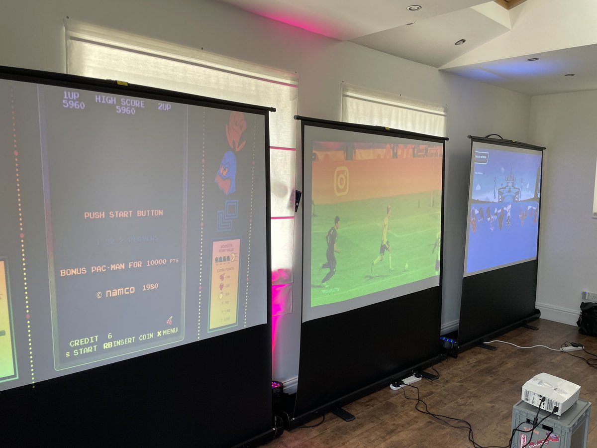 The_CodeShow's tweet photo. And at the weekend we like to party ๐พ๐๏ธโฝ๏ธ
#generationgamers
#fortheplayers #shallweplayagame https://t.co/ZBnqndJzMy