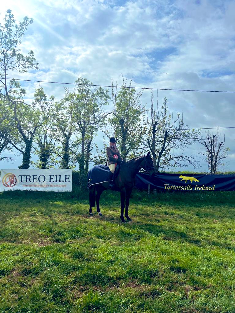 Tattersalls_ie's tweet photo. And the winner of the first @TreoEileRIR @tatts_ireland Showing Pathway Series at Sceilig Showing Festival in Cork is…

@CheltenhamRaces Gold Cup winner Sizing John &amp; @kateharro1989 

A @tatts_ireland grad &amp; enjoying his next career 👏👏 https://t.co/6MeBxziHM7