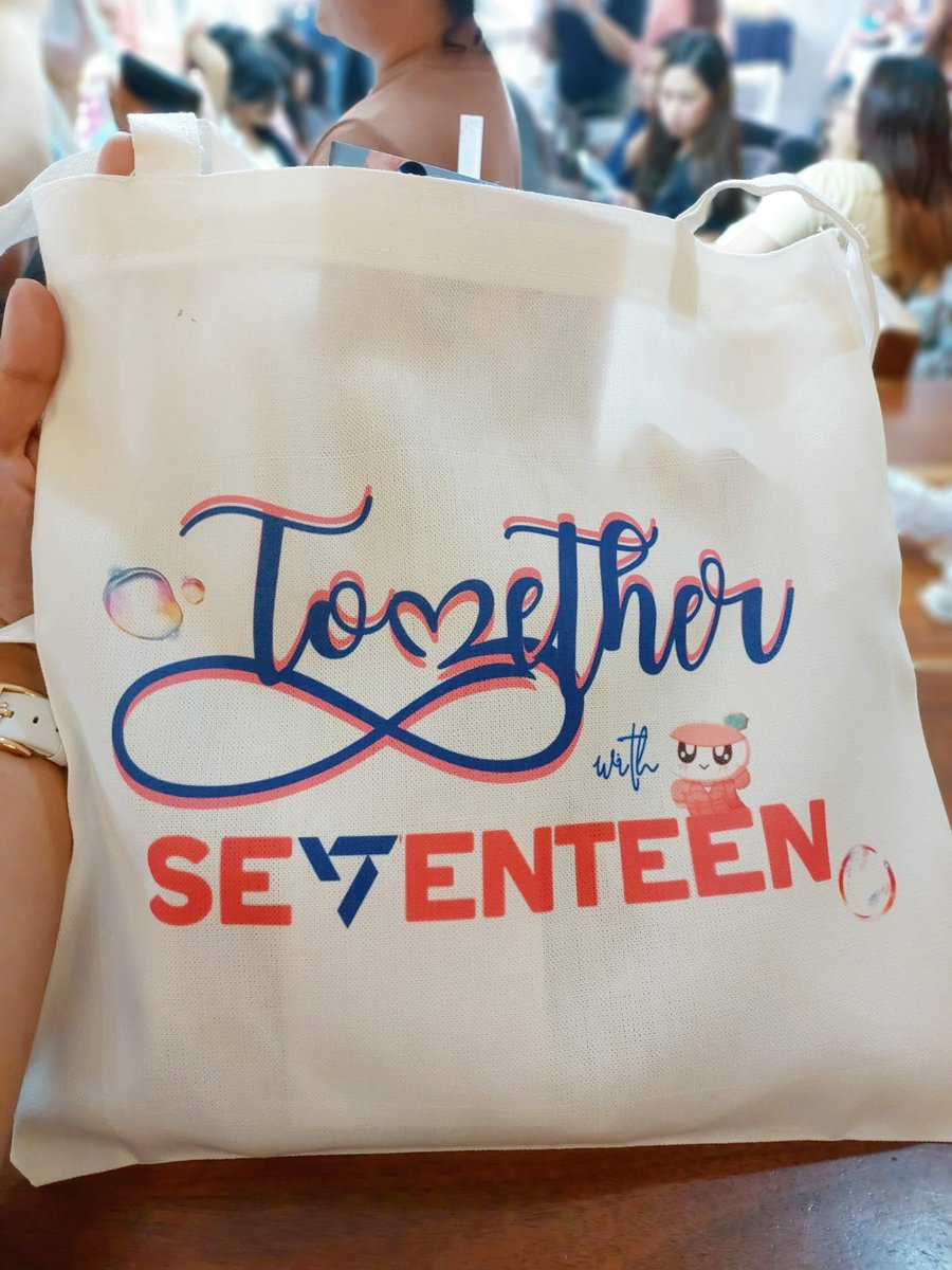 claraBTSvt's tweet photo. Yieeeeee!! 🩷🫶💎🫶💙
Thank you so much for today! So happy and grateful to everyone, especially to our hardworking organizers @yelbtsvt @rawrkmgy @shrDaegu 

Happy 8th anniversary, 세분틴! @pledis_17 사랑합니다!

#To8etherwithSEVENTEEN https://t.co/f9IpFyx8hS