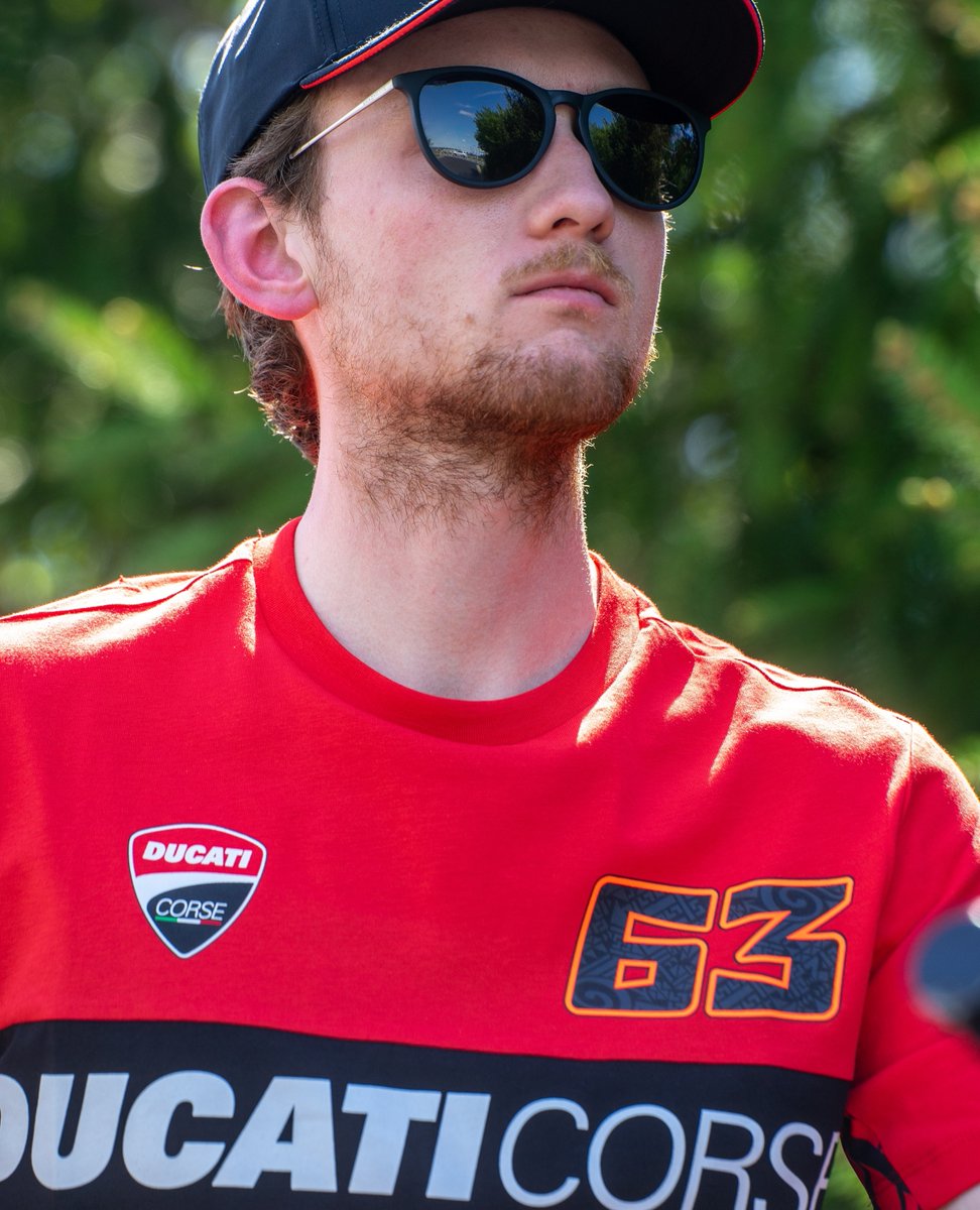 RahalDucati's tweet image. Dress to impress with Ducati shirts and hats. Everyday style, extraordinary feel. #RahalDucatiIndianapolis #DucatiStyle

📞(317) 350-2030⁠
📧Sales@Rahalducati.com⁠