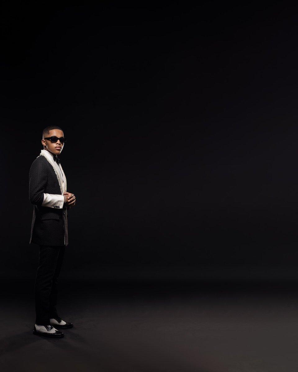 Thabangkmazi's tweet photo. The name is Mazibuko… Thabang Mazibuko 🥂

STYLING BY THE LUXURY HIMSELF @zackstyling_luxury_
OUTFIT: @jreason_
tO : @itsboye of @smilesfotografi

#AMVCA9 #amvca #ThabangMazibuko https://t.co/ZaJjDC5iad
