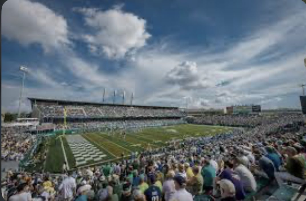 mbfl3jaylin's tweet photo. #AGTG After a great conversation with @JJMcCleskey &amp; @wesley_fritz ,I am blessed to say I have received an offer from Tulane University! #RollWave https://t.co/zRxsPLXWEM