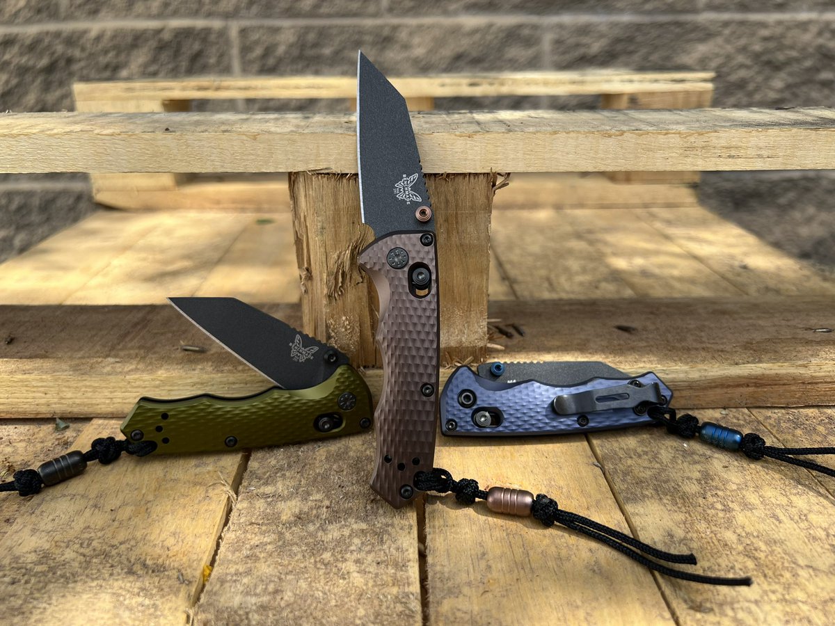 TSRQC's tweet photo. @benchmadeknifecompany Full Immunity in stock. #tsr #theshootingrange #theshootingrangeaz #fyp #saturday #knives #benchmade #fullimmunity #blades https://t.co/5tHkUTGp3j