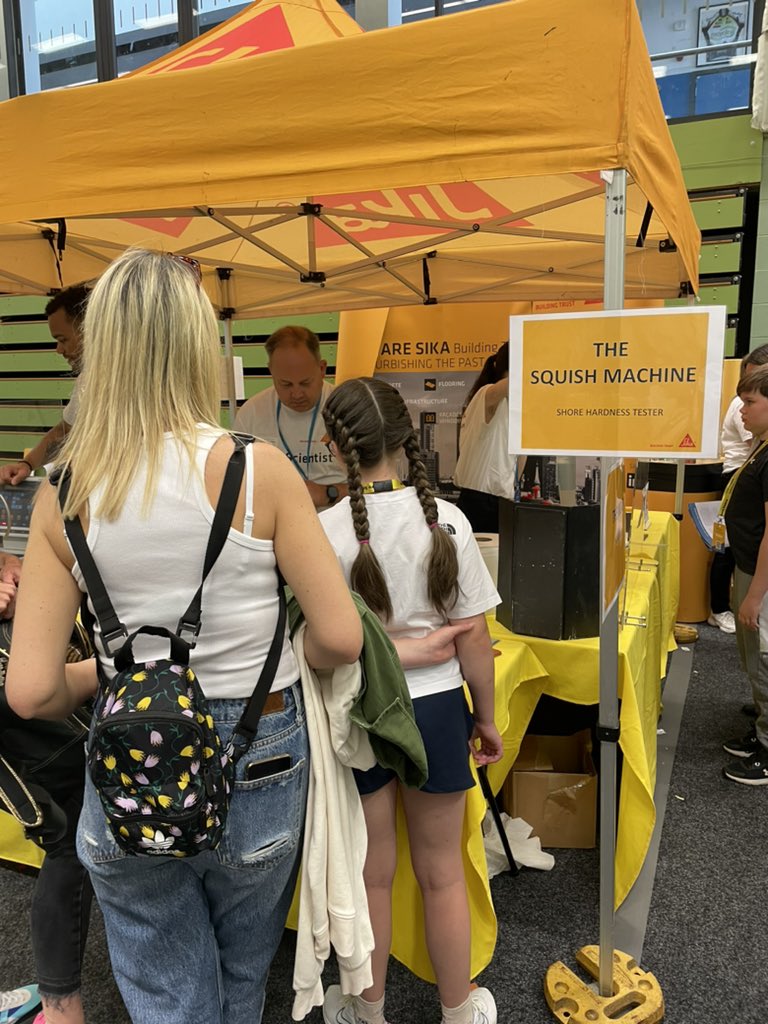 SarahPeake12's tweet photo. Absolutely amazing 3 days at the #LancSciFest on behalf of all @SikaLimited thank you to all the children who visited for listening so carefully &amp; asking such brilliant questions. We hope you enjoyed learning about #SikaScience &amp; the Science behind #Construction materials #SDG4 https://t.co/LY0G5OoiBi