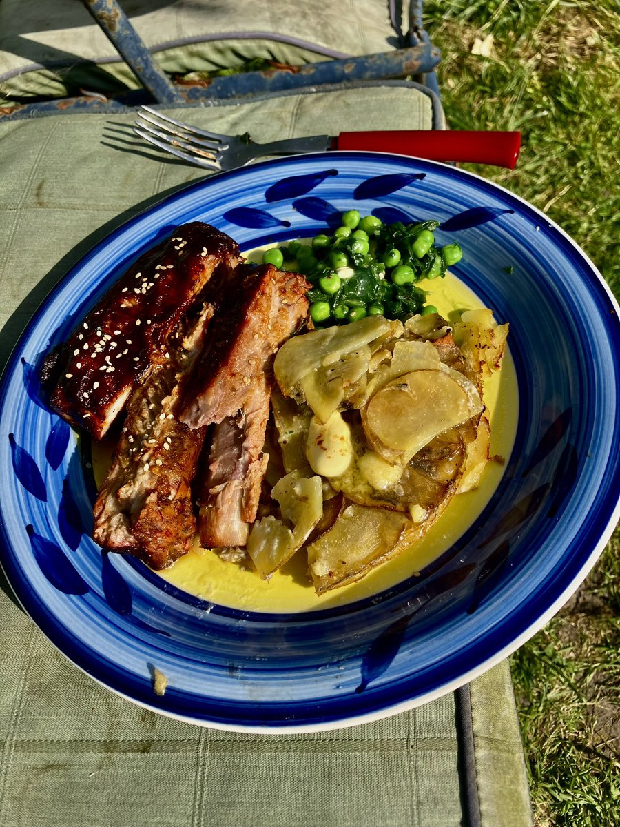 My favourite. Ribs on the bbq. #oscarNOllies  #webermt #bbqribs #sweetstickyribs #bbqlife #alfresco