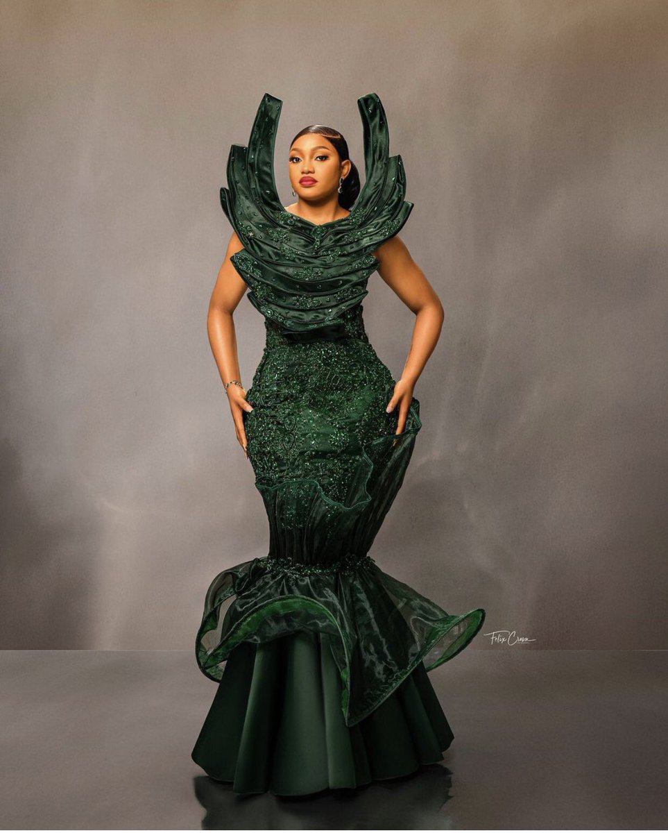 Next Chomzy !
The shade of green is nice!
Rate the look

#AMVCA9 #AMVCA